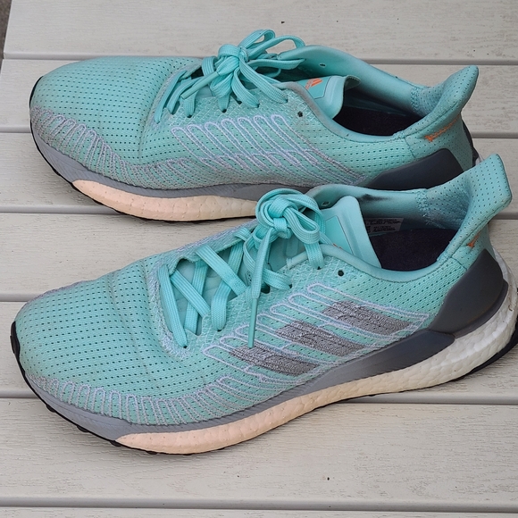 Adidas Boost Shoes - Picture 3 of 5